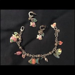 Woman’s Brighton Fishy bracelet & earrings